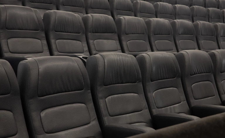 fotele w kinie
